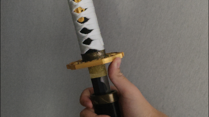 Families, I found a knife today. Why does an eerie drumbeat play when I draw it? So scary!