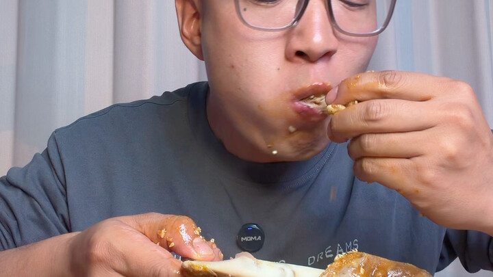 Makan daging yang sederhana