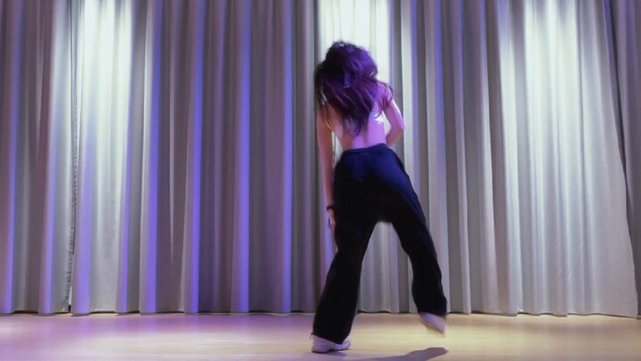 "Tôi có thể quyến rũ và gợi cảm nhưng tôi cũng có thể thống trị đàn ông".