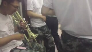 今天教官不查寝