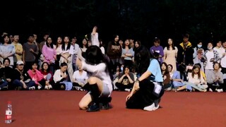 Chongqing Technology and Business University: The world's first university student glitch mode roads