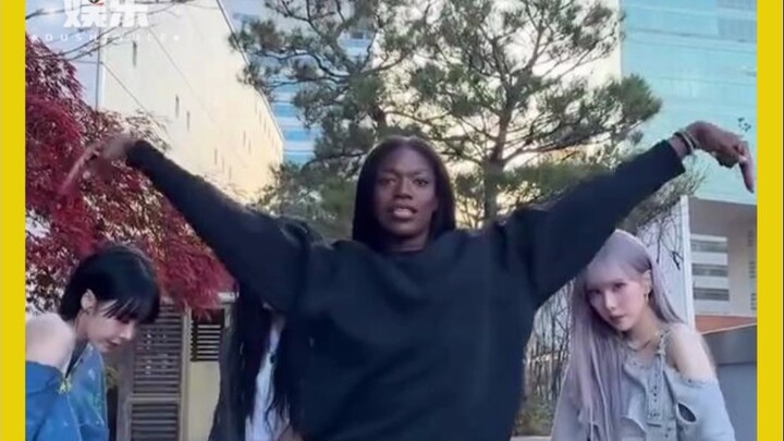 Cái này ám ảnh quá đi, đang học từ mới tự dưng bật thành hát, rồi vừa hát vừa nhảy luôn.