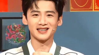 Buồn cười quá!! Ai nói Shuang Wei học qua học viện Chunshan và trở thành anh em đã chết hahaha! ! Tr