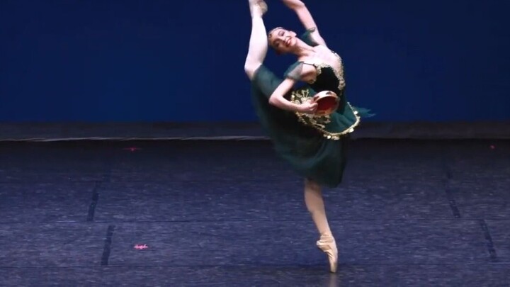 YAGP | Juara Pertama Kategori Remaja Barcelona: Esmeralda Variations