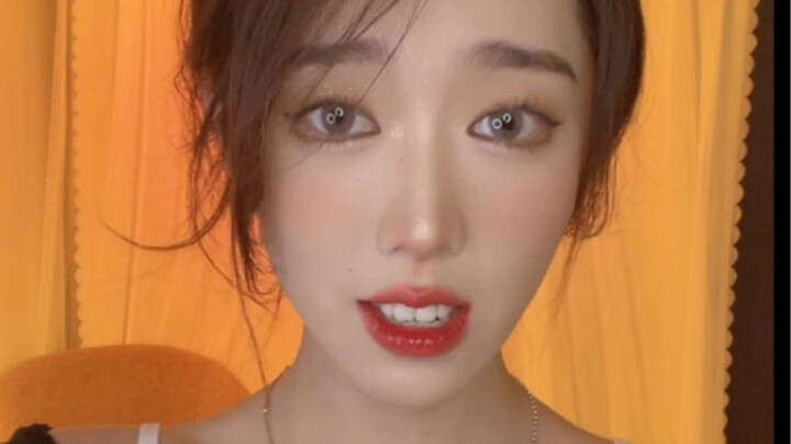 Sayang—kamu benar-benar se-”show-off” seperti Xu Xiu, lho!