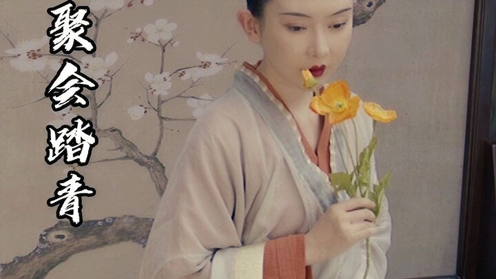 What did people wear in ancient times for different occasions?