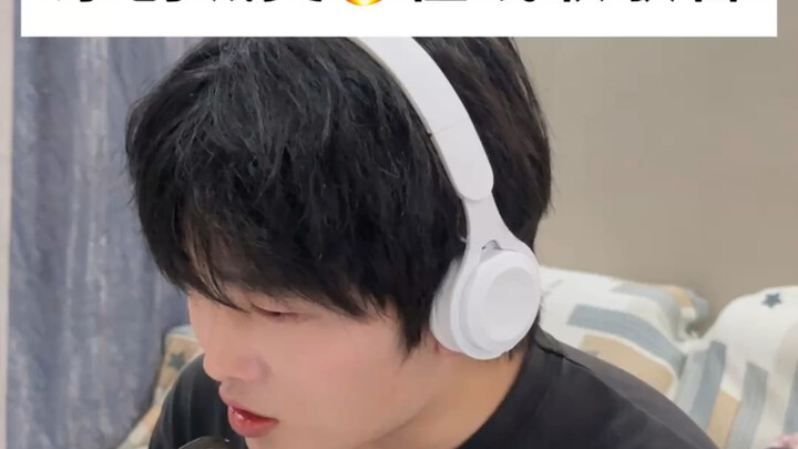 Original Rap Shout 🔥 Asking for the Song Title Live