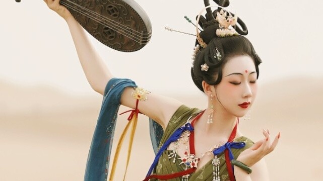 [Xiao Xier & Yun Shang Hua Zhou] การเป็นนักเรียน Peking Opera และความท้าทายในการเดินบนแคทวอล์คในทะเล