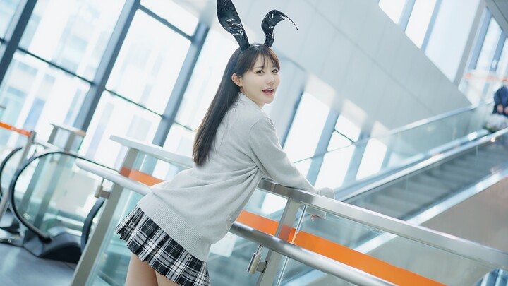 Mơ thấy chị khóa trên mặc trang phục thỏ tiên nữ rồi ❤️