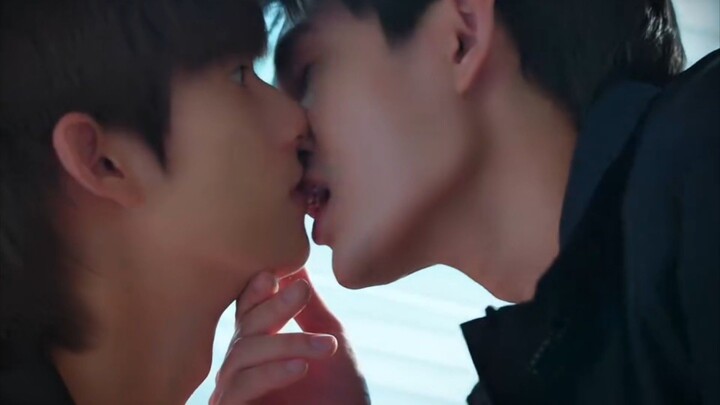 kiss