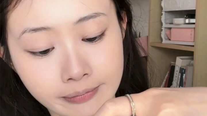 Fun Fact: Art Students Never Have to Learn Makeup!