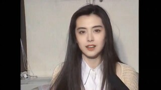 美到我失语，王祖贤的眉眼气质内娱真的找不到代餐