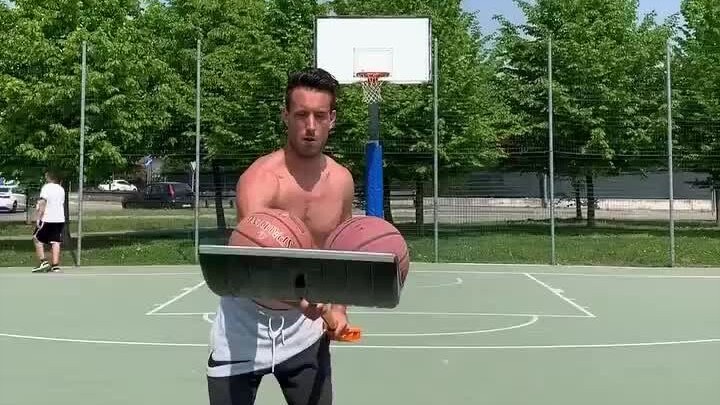 30秒投篮射中30分！当你心灰意冷时一定要看看这个视频！