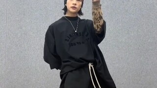 【黄铉辰】面面教你翻新舞（LALALALA）