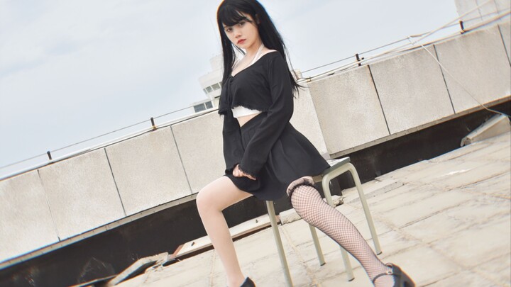 الأخت المثيرة ❤️ غير موجودة، أنا مرتبك ومضطرب في مهب الريح Rollin' 【تساو تساو】