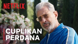 KAOS | Cuplikan Perdana Jeff Goldblum sebagai Zeus | Netflix