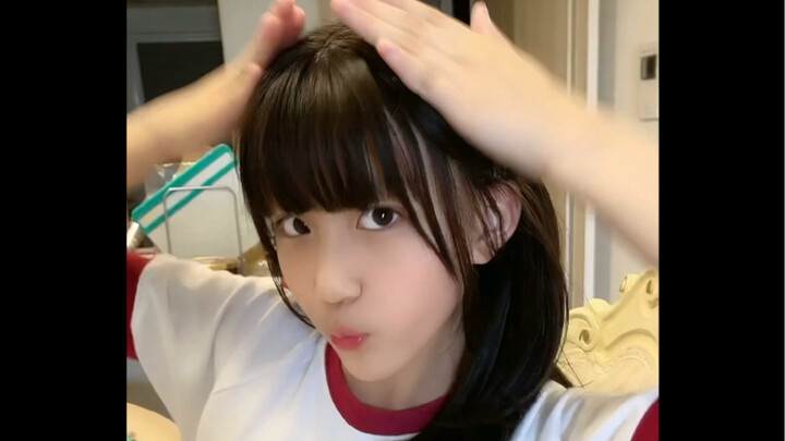 Do you know this song by Usagi, a KPOP girl living in Japan?