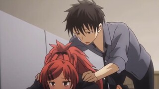 Merupakan hak istimewa bagi sang adik untuk bersikap genit kepada kakak laki-lakinya.