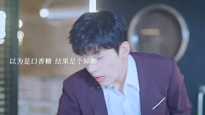 Cảm giác nhập vai nhân viên công sở cực mạnh, chính là tôi đây, kẻ dưới trướng hai ông sếp “thần kim