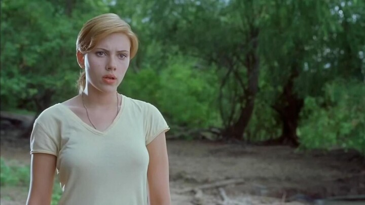 Trước khi Góa phụ đen ra đời: Scarlett ở tuổi 20, dùng vẻ lười biếng để khắc họa nét gợi cảm tột bậc