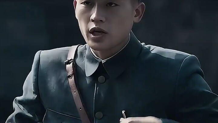 Ou Hao: How am I supposed to play this army commander? Director: Just tone it down a bit. #FoundingO