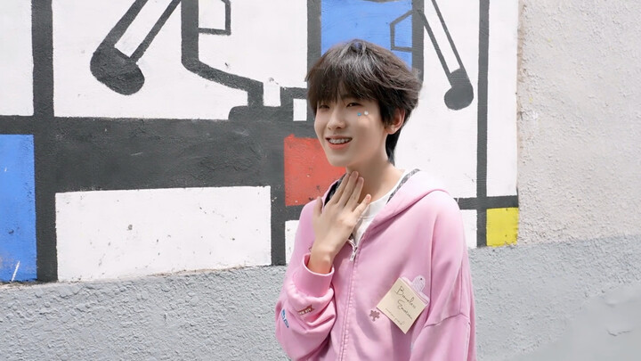 【จั่วฉีหาน】เบื้องหลังการถ่ายทำ “ท่าเต้นเพลงยาแก้ไออินโดนีเซีย”