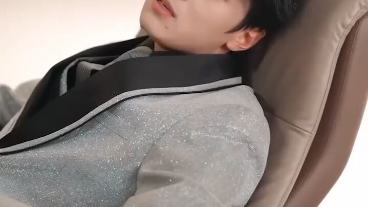 หลินต้งแต่งกับองค์หญิงเบิ้มๆ