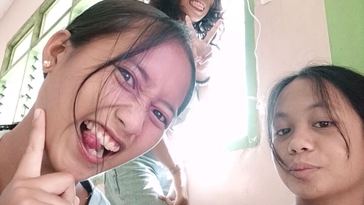 A happy moments with my two besprend🤗