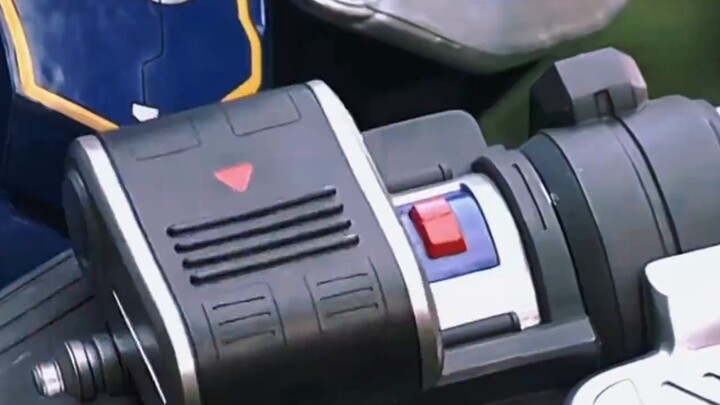 Although Kamen Rider Agito is a mortal, he is also constantly evolving like Agito and becoming stron