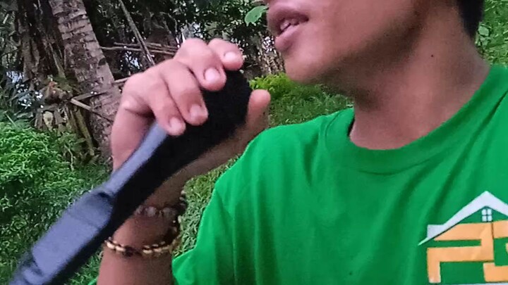 grabe ang galing kumanta ng batang to!