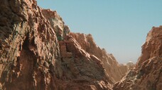 Teaser Pelangi di Mars