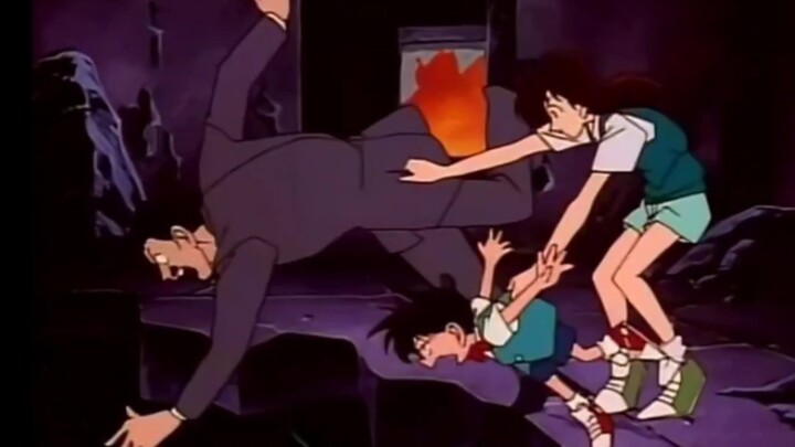 The super-strong girl Mao Lilan, who can carry Mao Li on her back and throw Shinichi around, I also 