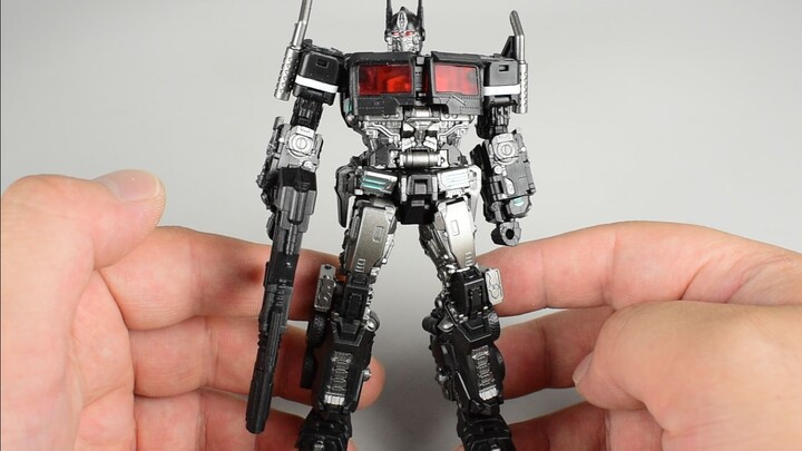 Exquisite! Elegant! Fun! Transformers: The Movie: Lucky Cat Optimus Prime Black Edition