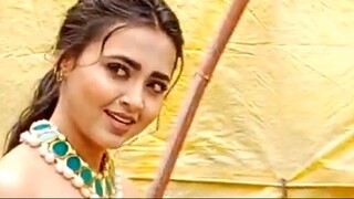 Tejasswi Prakash 🥰 Look So Pretty In Yellow 💛 Spotted At Colors Ganesh Utsav On Location Shoot 📸