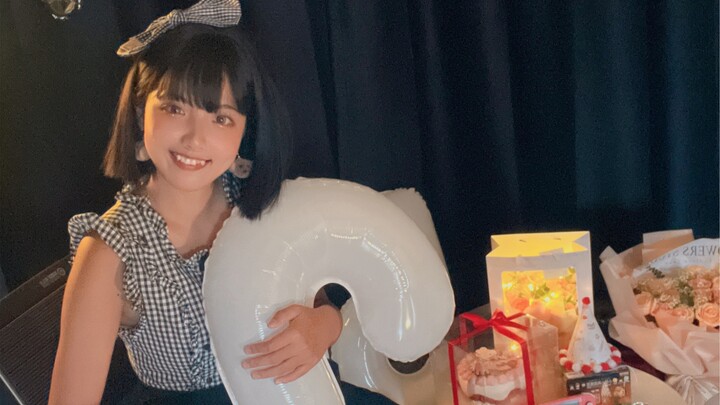 502, I’m officially 25 today!!