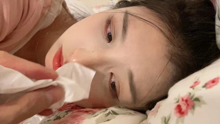 Five-minute tips to soothe a crying girlfriend!!