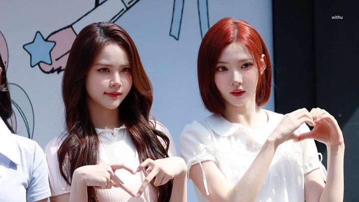 Hearts2Hearts & 2aN Behind