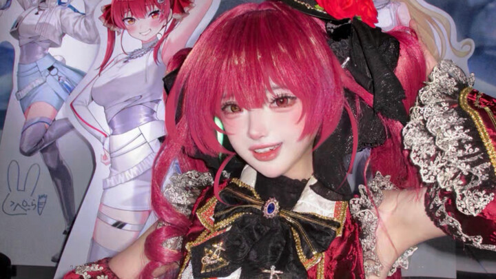 Spent five figures to give Japan’s anime convention a taste of China’s “maoniang” craze!