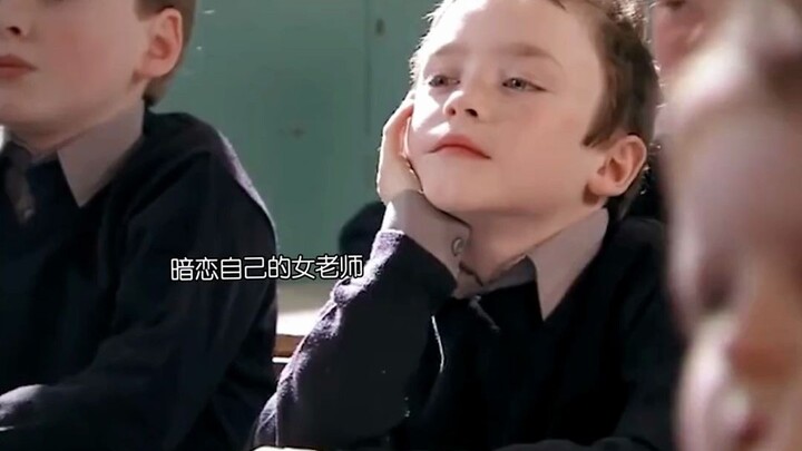 Ngay cả trẻ con cũng biết giữa yêu bạn và trận bóng yêu thích của bạn, cái nào quan trọng hơn.