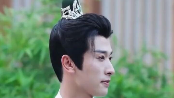 คุณชายเสเพลที่ใครดูถูก แท้คือเทพสงคราม เมื่อนักฆ่าบุก เขาลุยเดี่ยวกวาดทั้งสนาม!