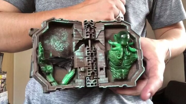 Cthulhu Mythos storybook! Kamen Rider Saber! Feel the terror of being ruled by the deep sea.