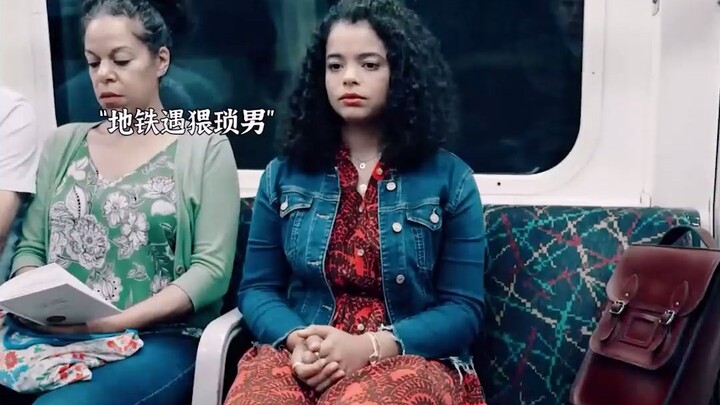 Saat seorang gadis diganggu oleh pria cabul, bukan para pria kekar yang melangkah maju untuk membant