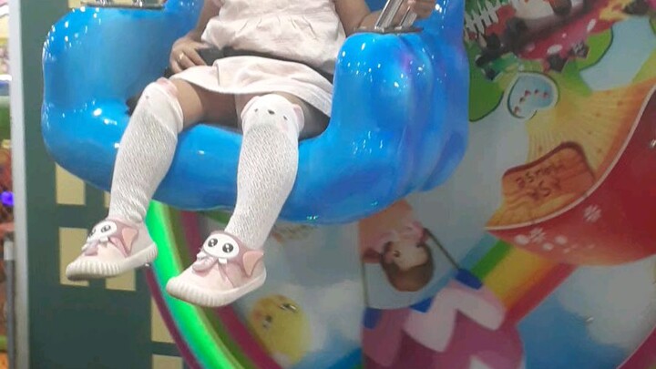 hisya takut naik ayunan