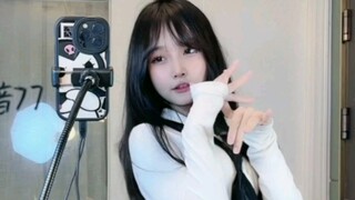Vũ điệu sáo lụa đen dễ thương 77