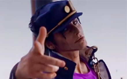 Ông trùm cosplayer Jotaro Kujo