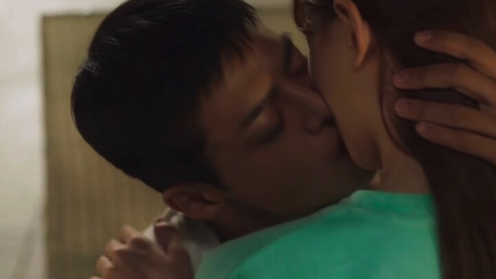 [Adult Trainee | Li Yun] Boyfriend's powerful kiss scene, so lustful and fragrant!