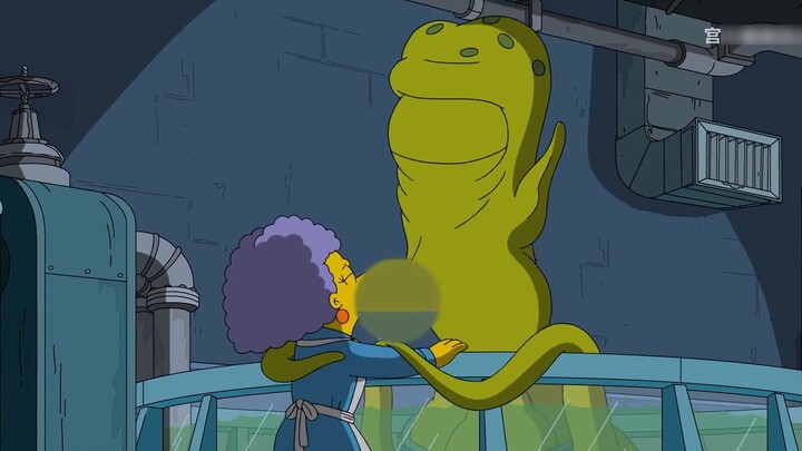 The Simpsons: The girl fell in love with the alien mermaid, kissed her in the water, and fought the 