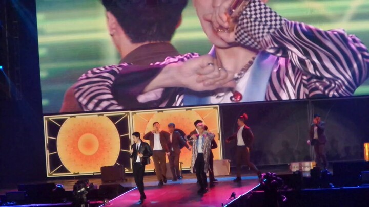 EXO-SC - What A Life