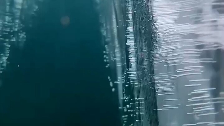 #Hồ Baikal – Hồ sâu nhất thế giới: Gọi Baikal là “hồ” quả thực quá khiêm tốn so với sức mạnh thực sự