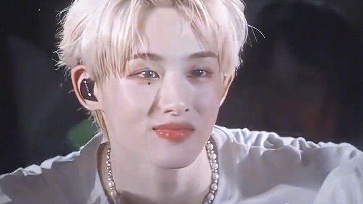 Dong Sicheng has already moved on, while Winwin will forever remain in 127.